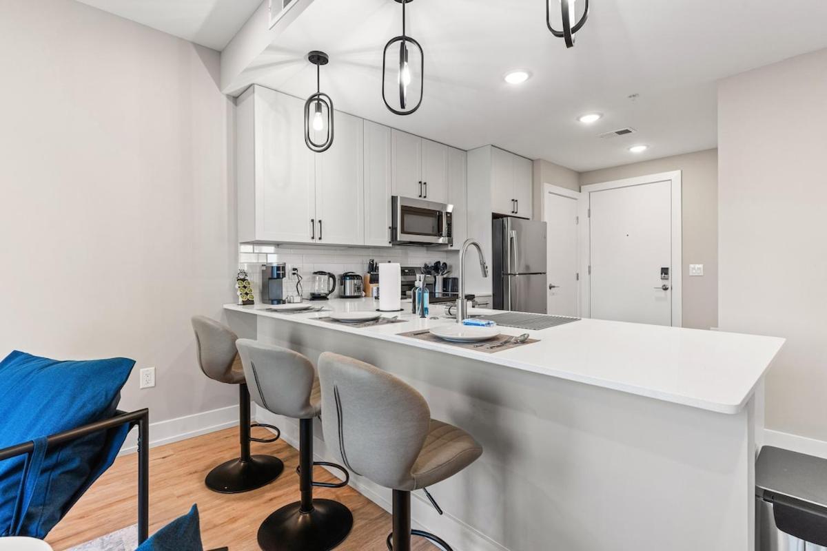 10 Mins To Centercity, Sleeps 6, With Rooftop Views! Philadelphia Bagian luar foto